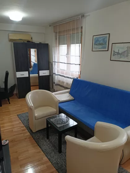 Episkopska 25 | 4zida.rs
