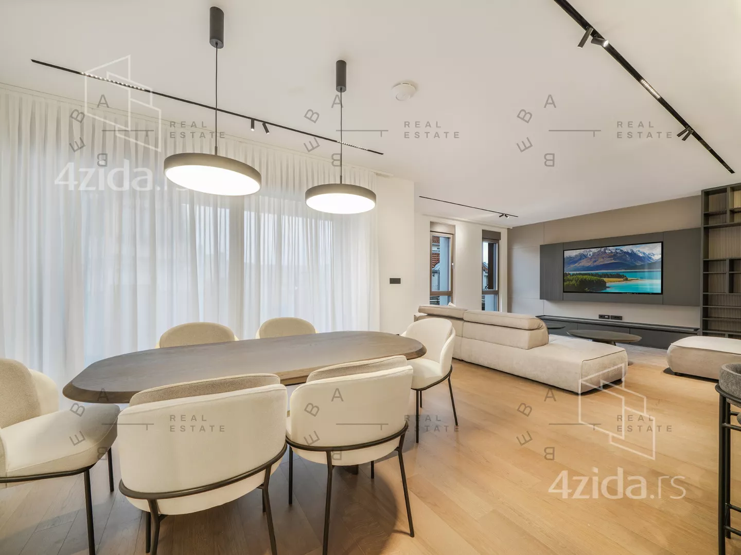 Četvorosoban stan | 4zida