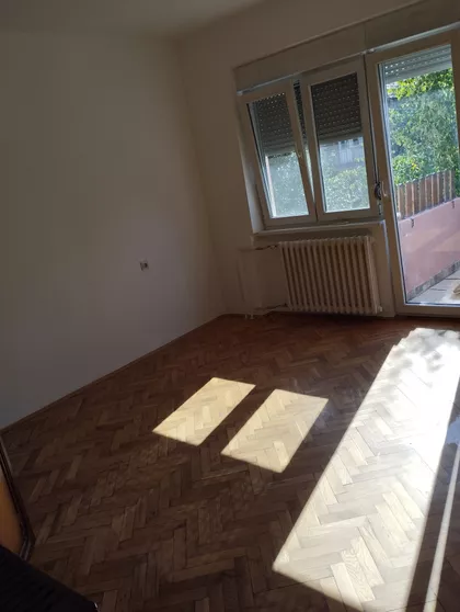 Knićaninova 47 | 4zida.rs