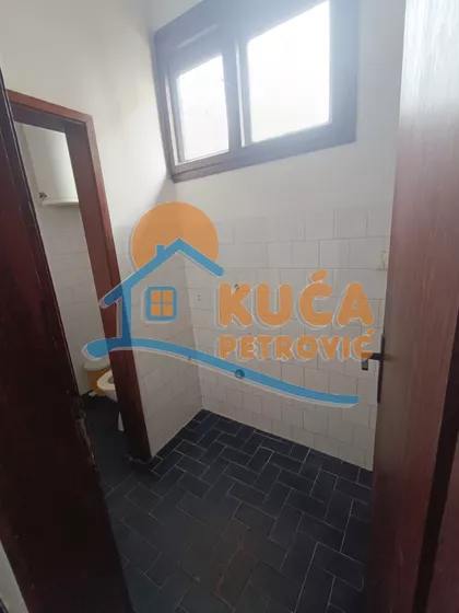 Učiteljska | 4zida.rs