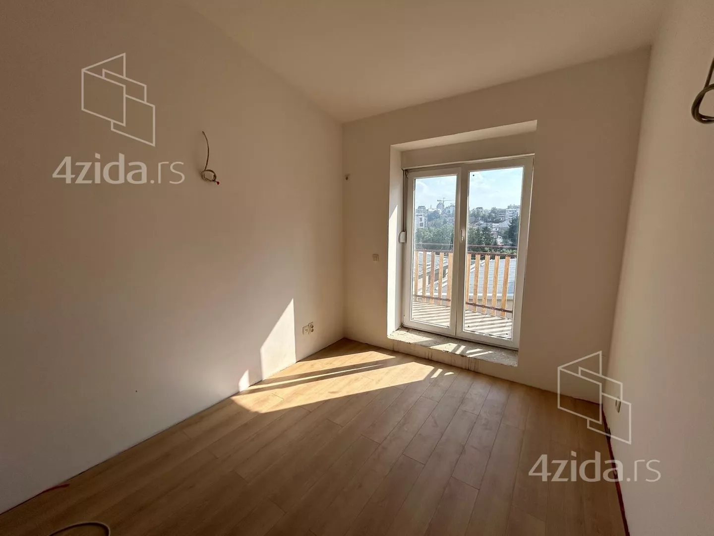 Kancelarija | 4zida