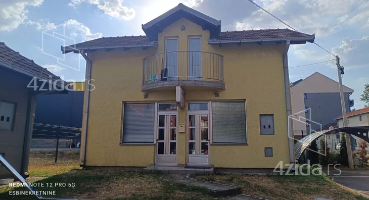 Poslovni prostor | 4zida