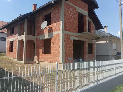 Dušana Jovića 3 | 4zida.rs
