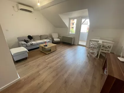 Učiteljsko Naselje | 4zida.rs