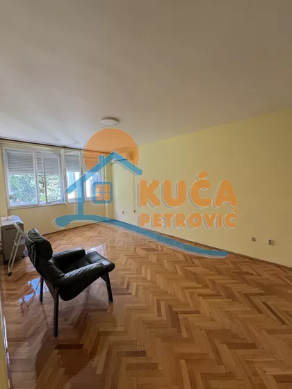 Vojvode Mišića | 4zida.rs
