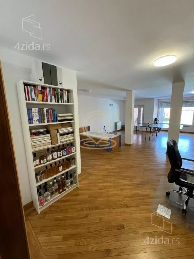 Kuća | 4zida