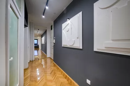 Blok 33 - Geneks | 4zida.rs