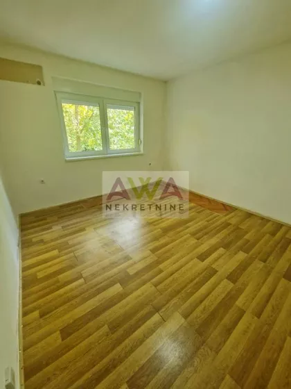 Nova Selenča | 4zida.rs