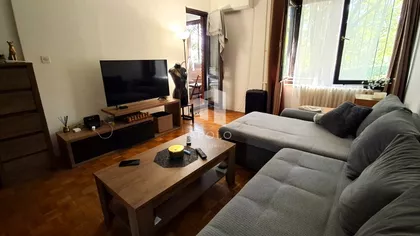Višnjički Venac | 4zida.rs