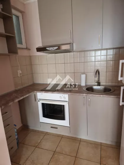 Vuka Karadžića | 4zida.rs