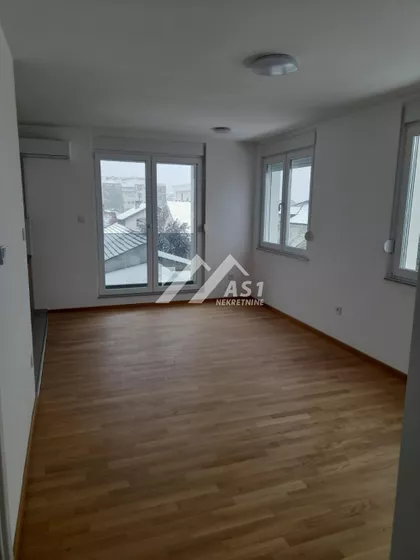 Neimarova | 4zida.rs