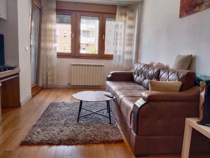 Uroša Martinovića | 4zida.rs