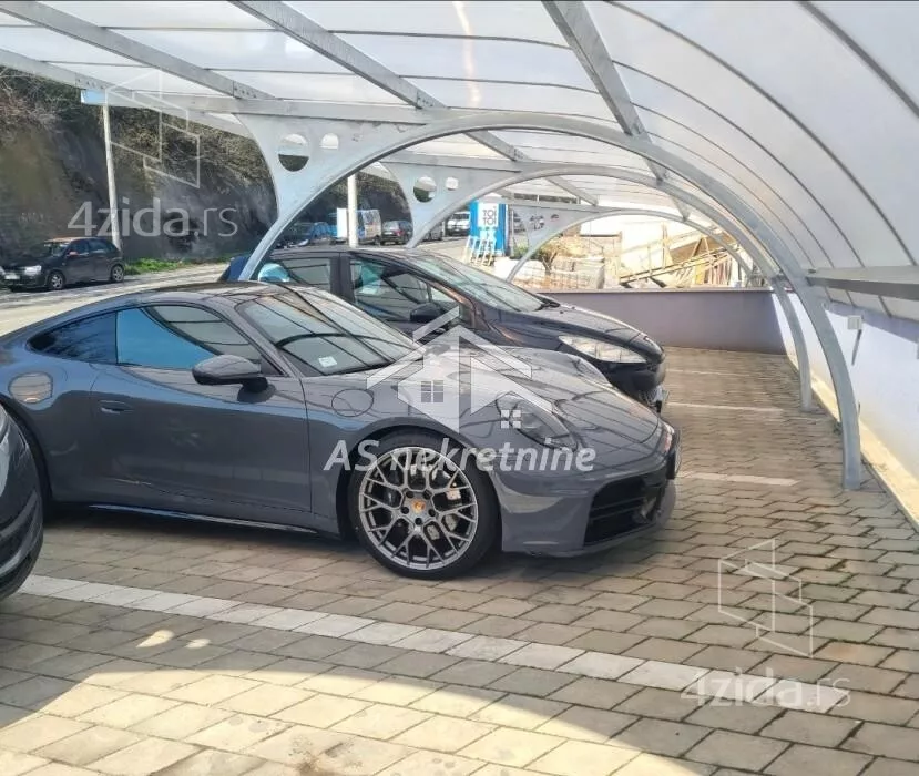 Šestosoban stan | 4zida