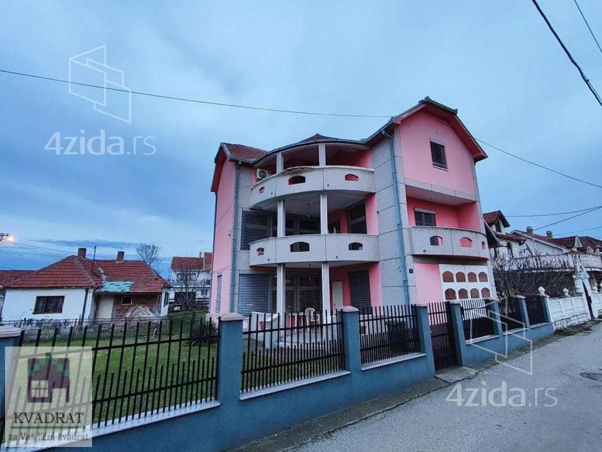 Kuća | 4zida