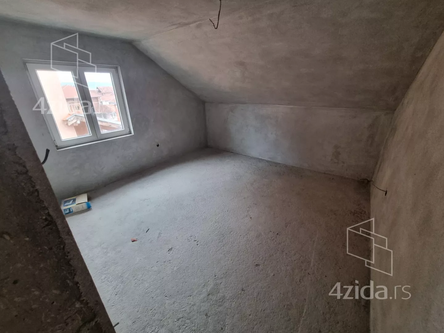 3-etažna kuća | 4zida
