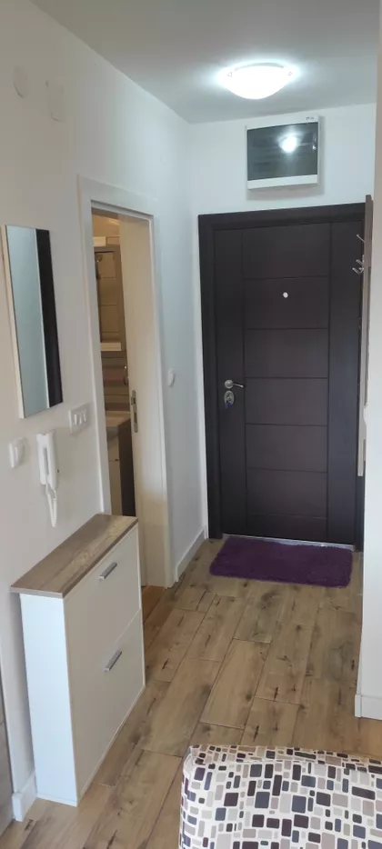 Dr Tihomira Ostojića 36 | 4zida.rs