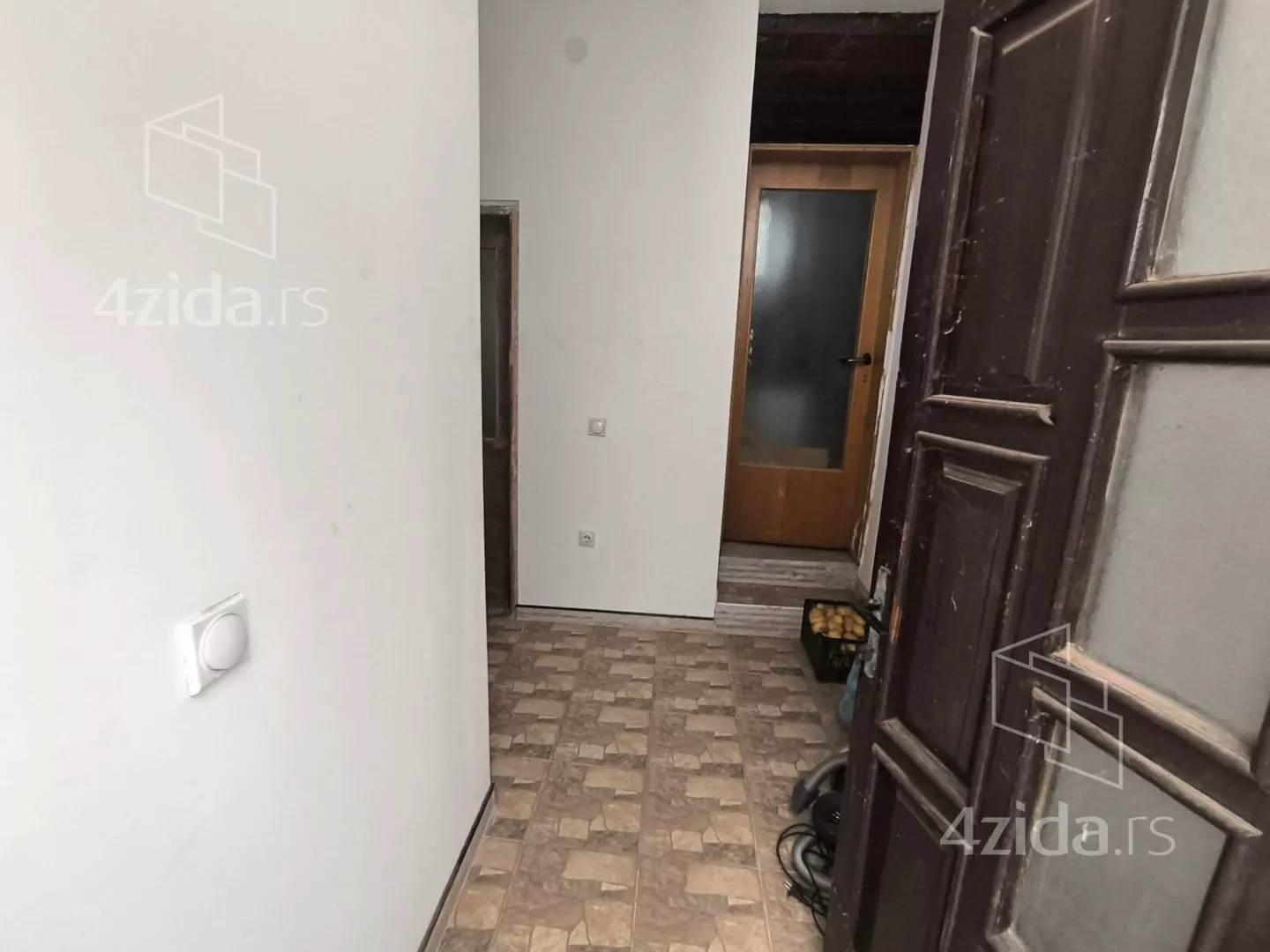 4-etažna kuća | 4zida