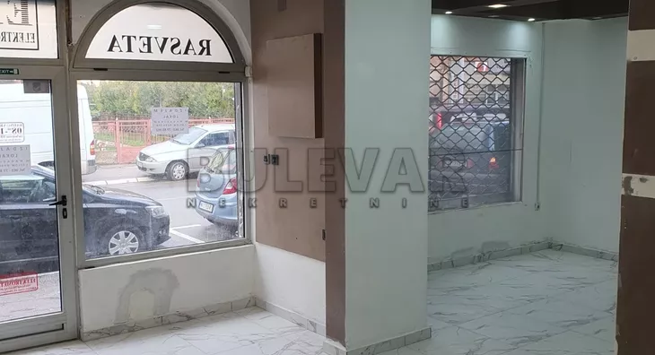 Lokal | 4zida