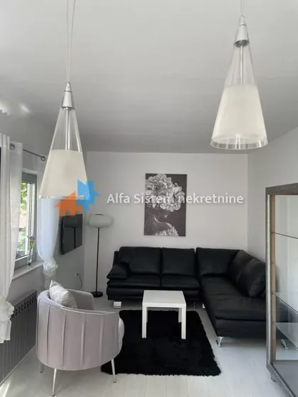 Lekino Brdo | 4zida.rs