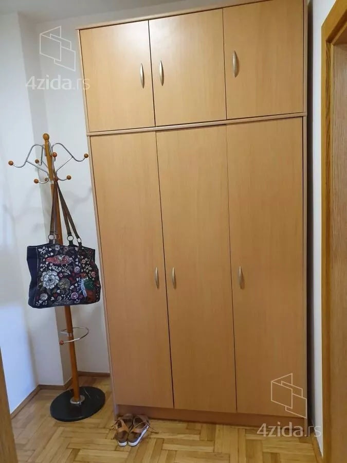 Garsonjera | 4zida