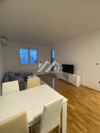 Mornarska | 4zida.rs