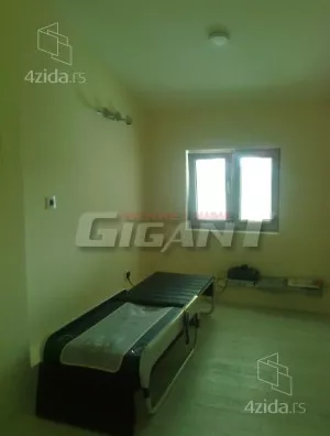Devetosoban stan | 4zida