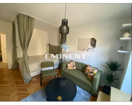 Njegoševa | 4zida.rs