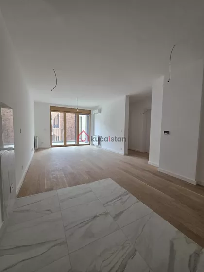 Bežanijska kosa 1 | 4zida.rs