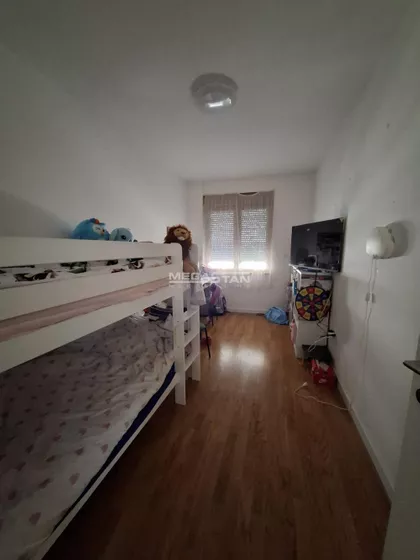 Tome Maksimovića | 4zida.rs