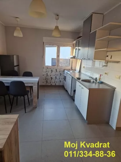 Petrovaradinska | 4zida.rs