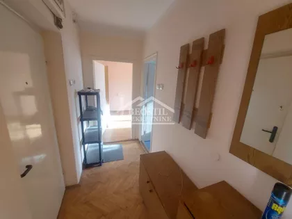 Karađorđeva | 4zida.rs