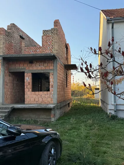 Ive Andrića 104 | 4zida.rs