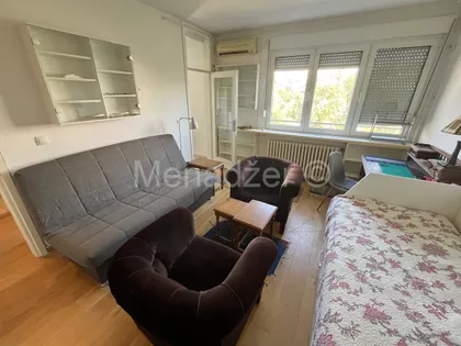 Radnička | 4zida.rs