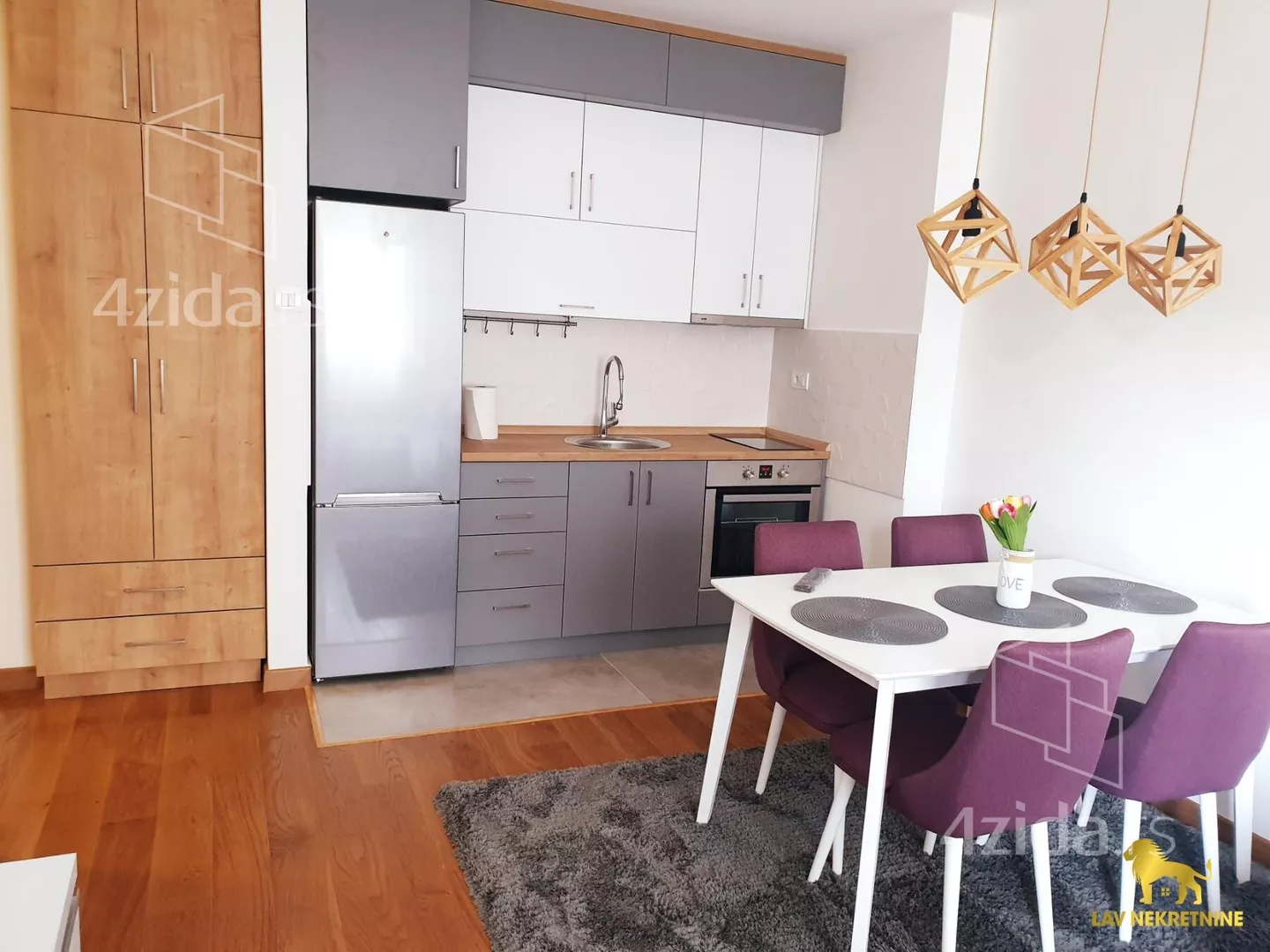 Jednoiposoban stan | 4zida