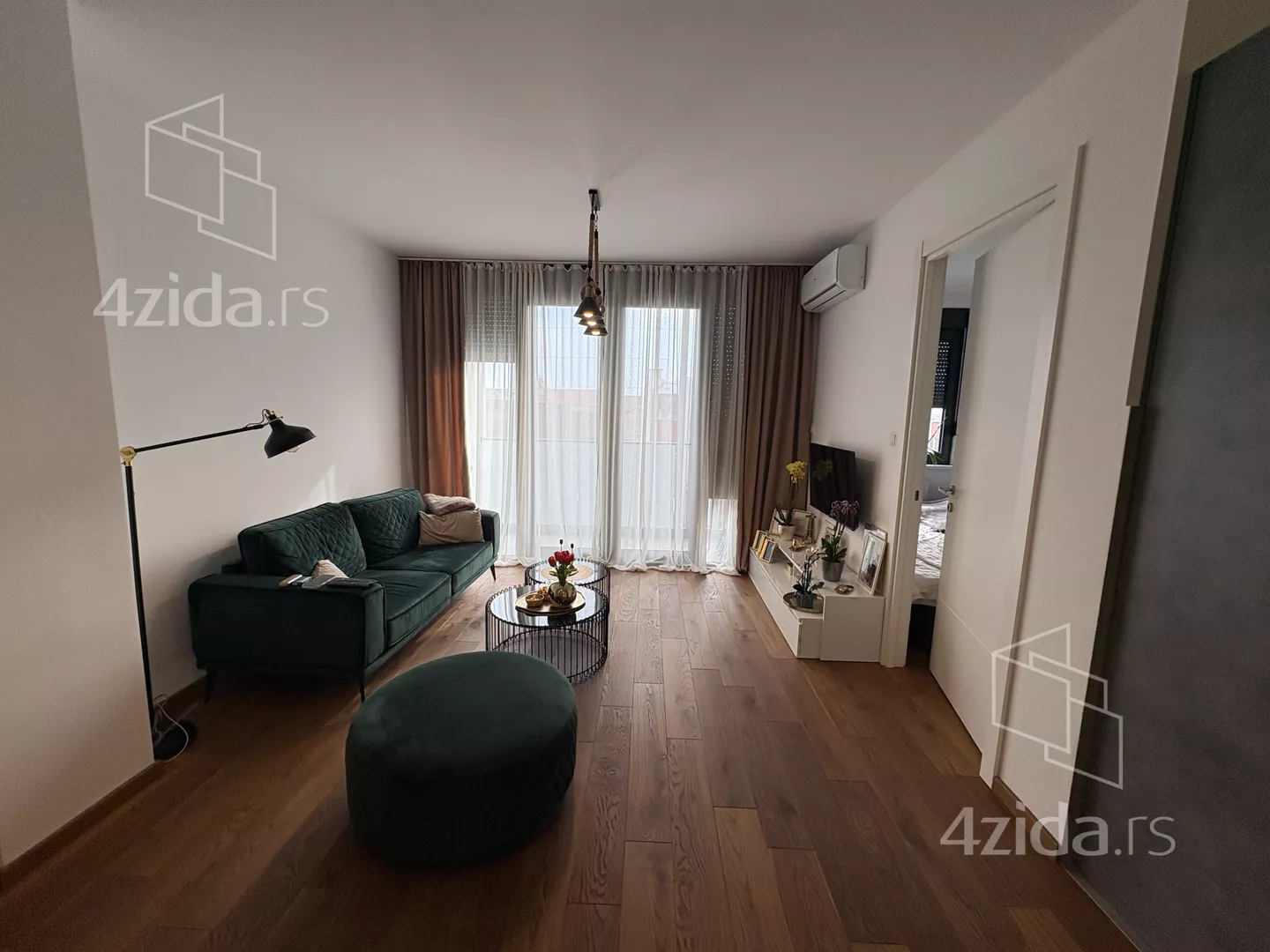 Dvoiposoban stan | 4zida