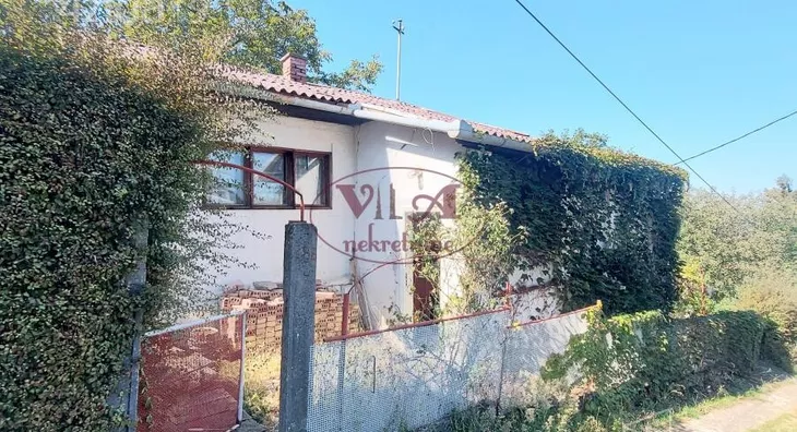 Plac | 4zida