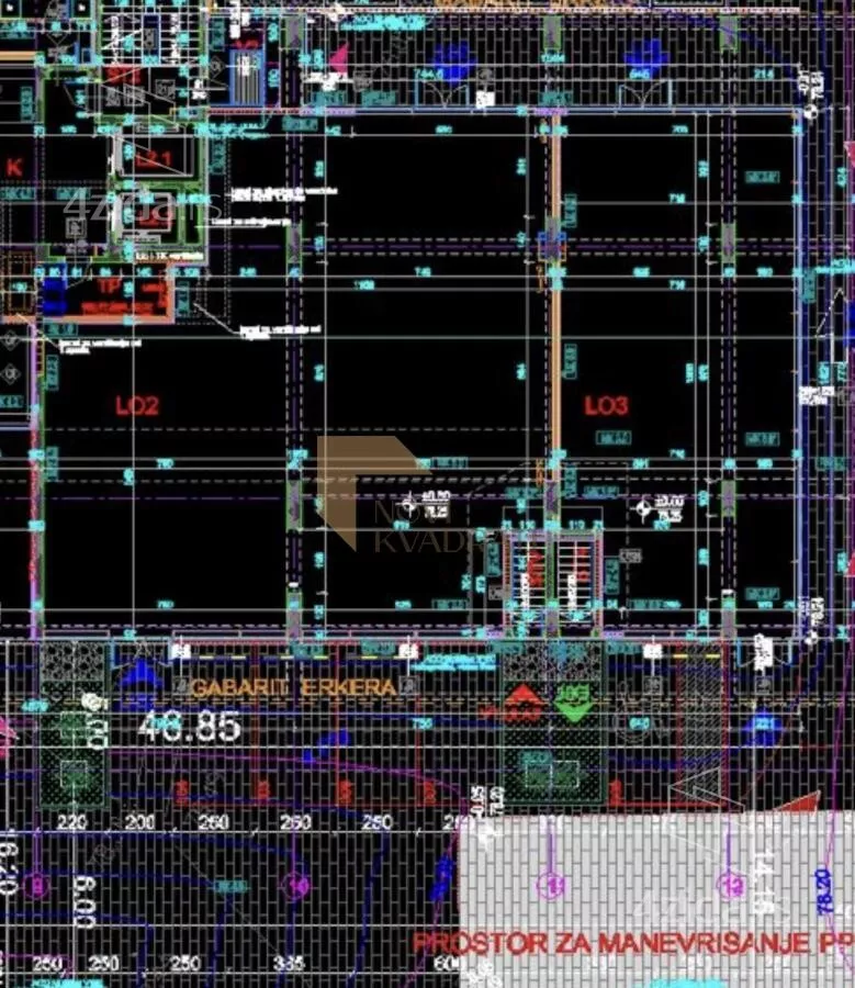 Poslovni prostor | 4zida