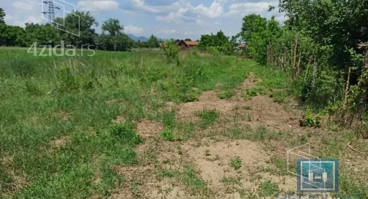 Plac | 4zida
