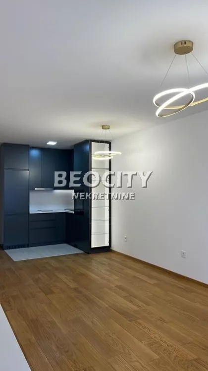 Radnička | 4zida.rs