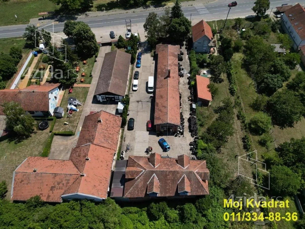 Plac | 4zida