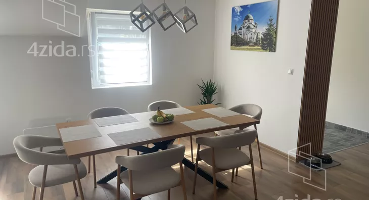 3-etažna kuća | 4zida