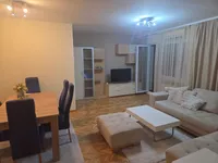 Trg 14. Oktobra, Medijana, Gradske lokacije, Niš | 4zida.rs | 4zida.rs