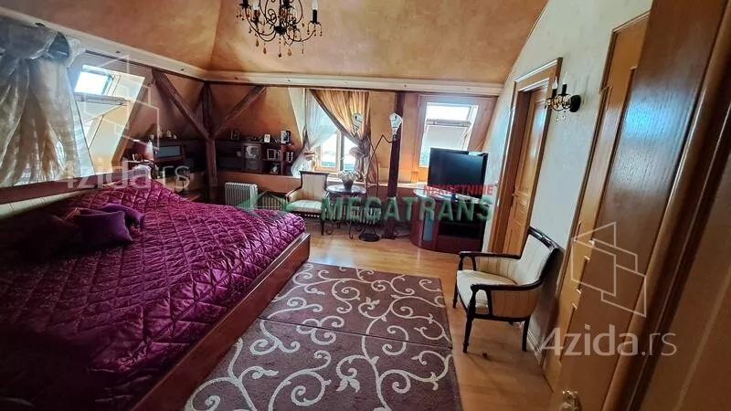 Šestosoban stan | 4zida