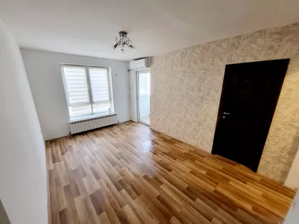 Laze Marinkovića 60 | 4zida.rs