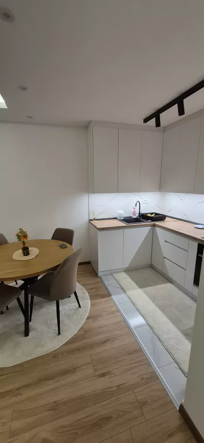 Orlovićeva | 4zida.rs