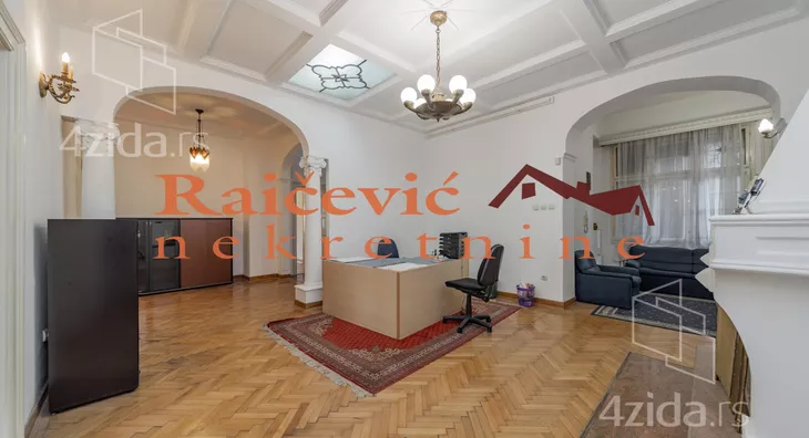 Šestosoban stan | 4zida