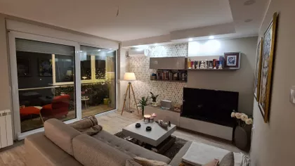 Vuka Karadžića | 4zida.rs
