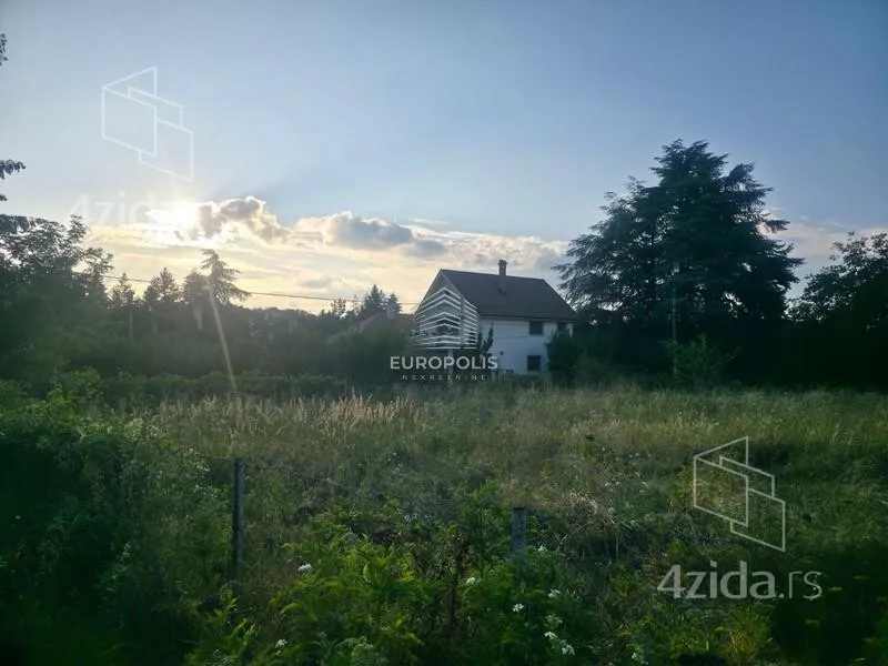 Građevinsko zemljište | 4zida