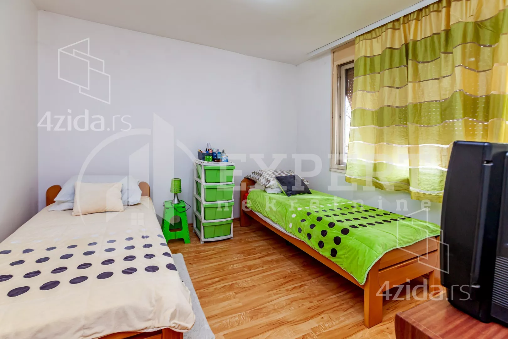 Troiposoban stan | 4zida