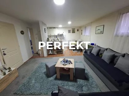 Kraljevačka | 4zida.rs